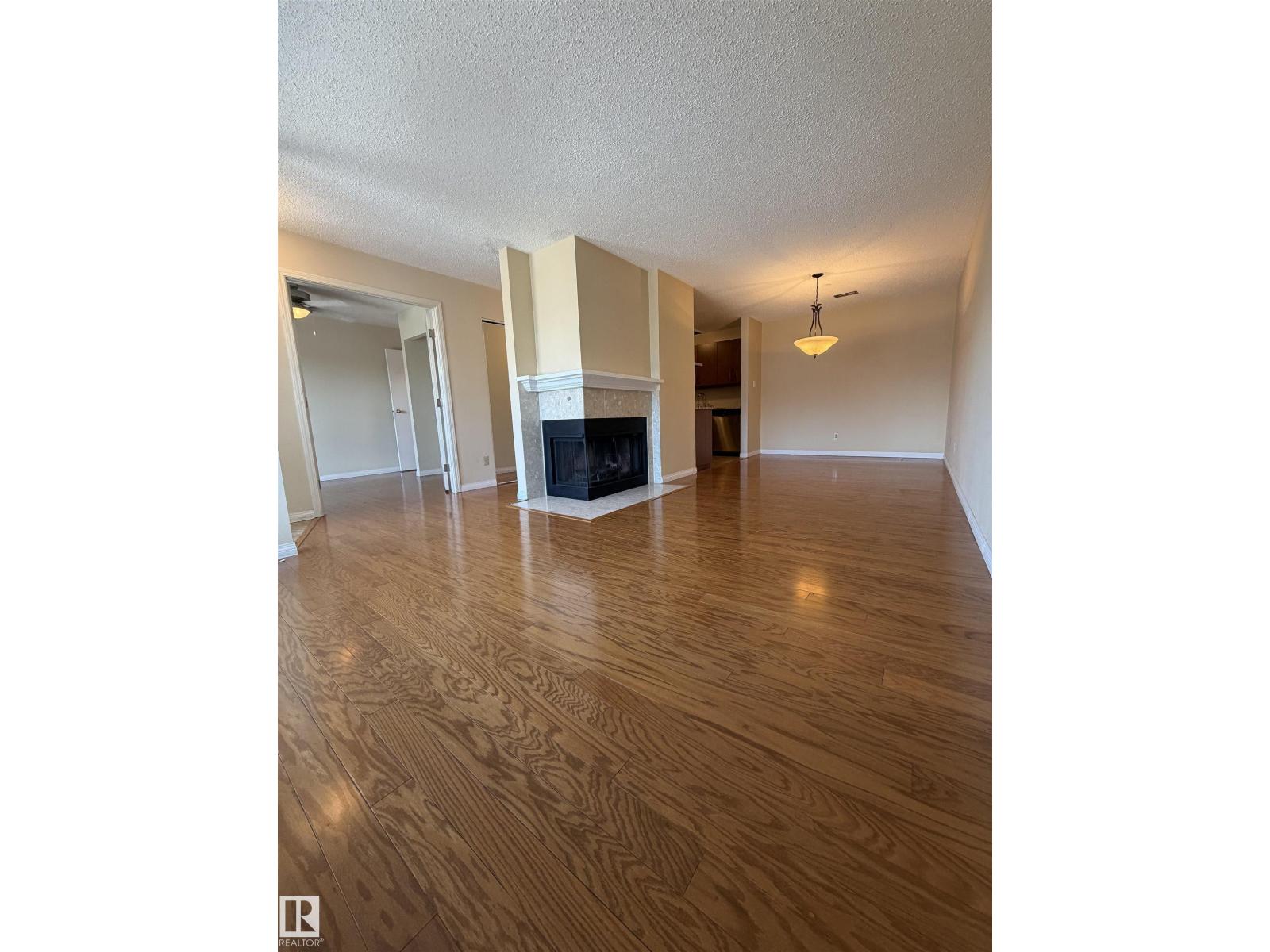 2324 151 AV NW NW - 32