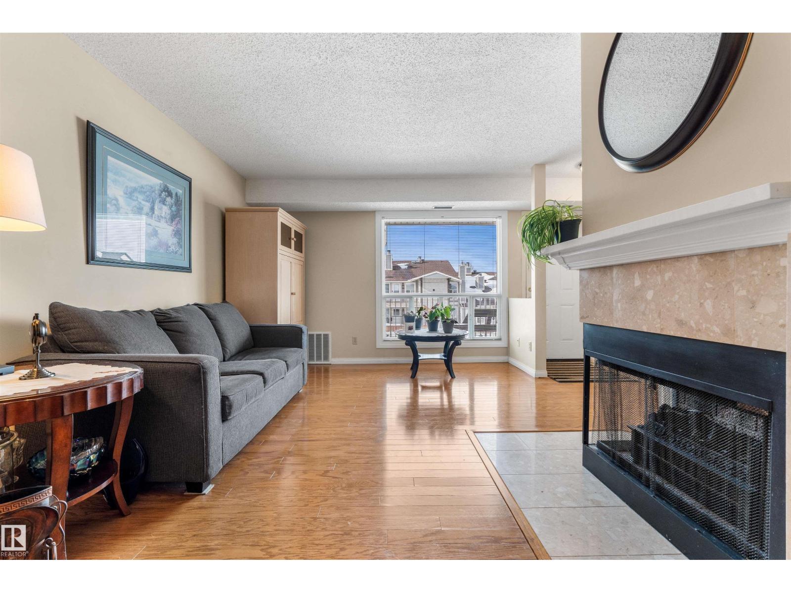 2324 151 AV NW NW - 9