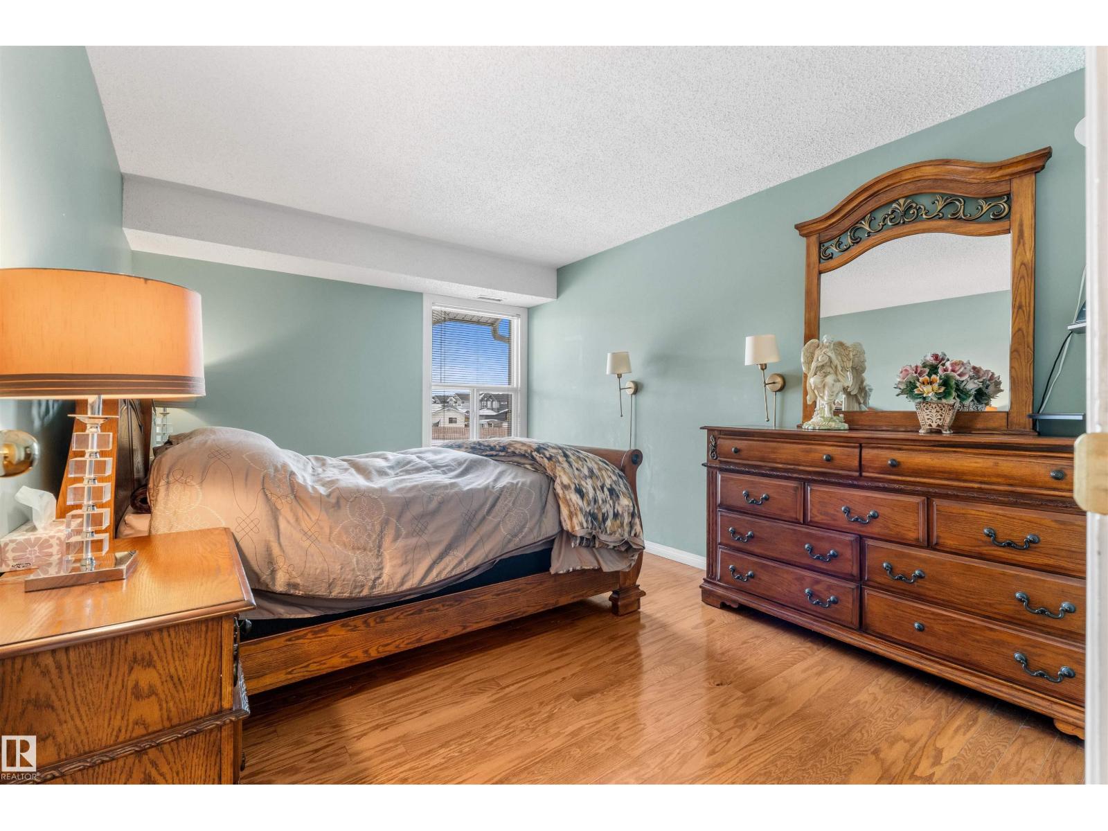 2324 151 AV NW NW - 22