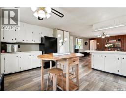 236 Osborne Avenue, Regina Beach, SK S0G4C0 Photo 12