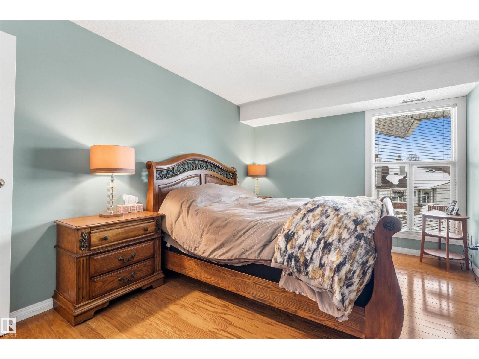 2324 151 AV NW NW - 23