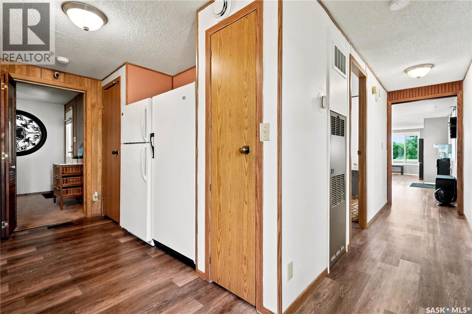 236 OSBORNE AVENUE - 31