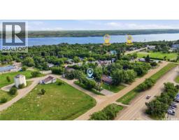 236 Osborne Avenue, Regina Beach, SK S0G4C0 Photo 43