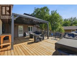 236 Osborne Avenue, Regina Beach, SK S0G4C0 Photo 33