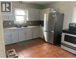 Laundry room - 4702 48 Avenue, Grimshaw, AB T0H1W0 Photo 6