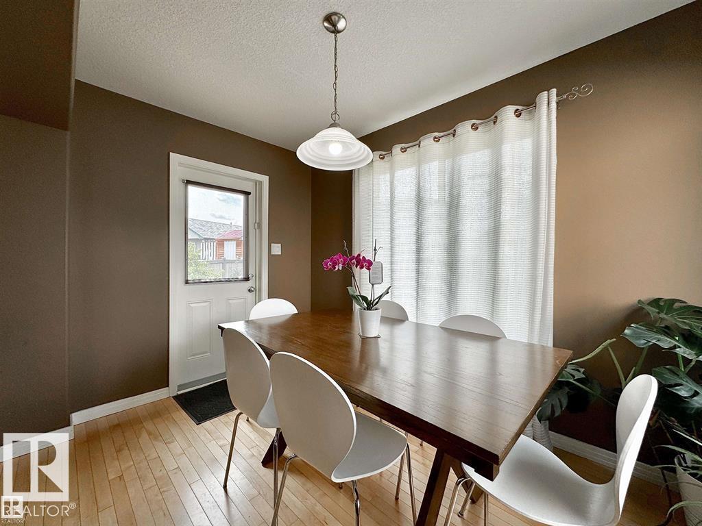 16246 48 ST NW NW - 28