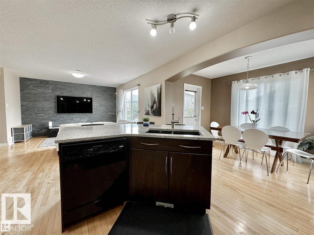 16246 48 ST NW NW - 47