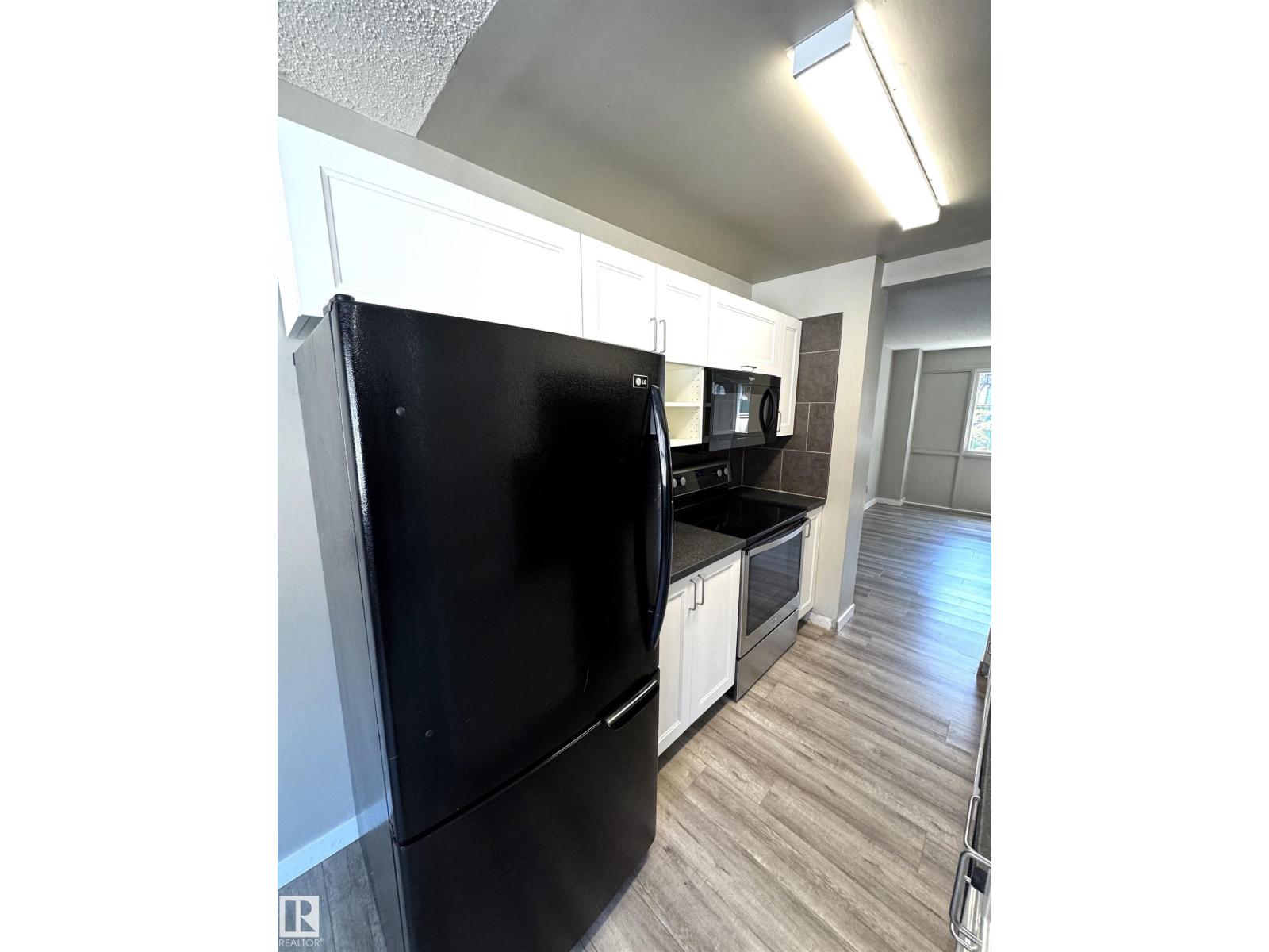 404 Village on the Green NW - 8
