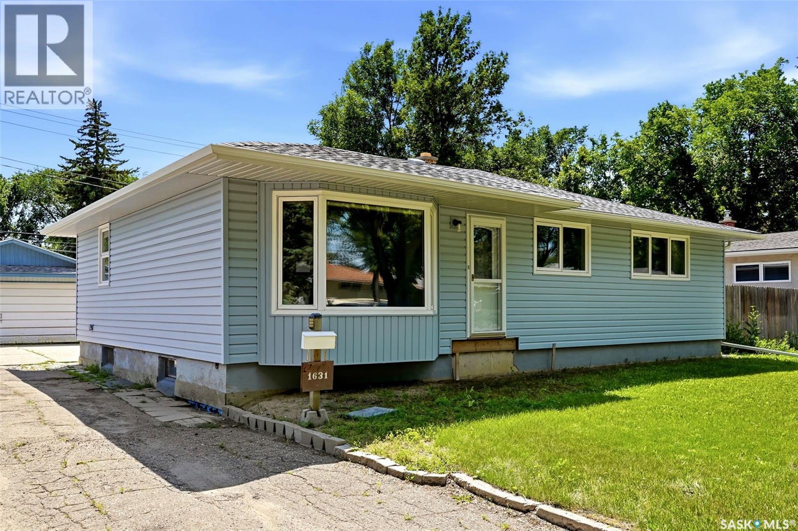 1631 MacPherson AVENUE - Image 2