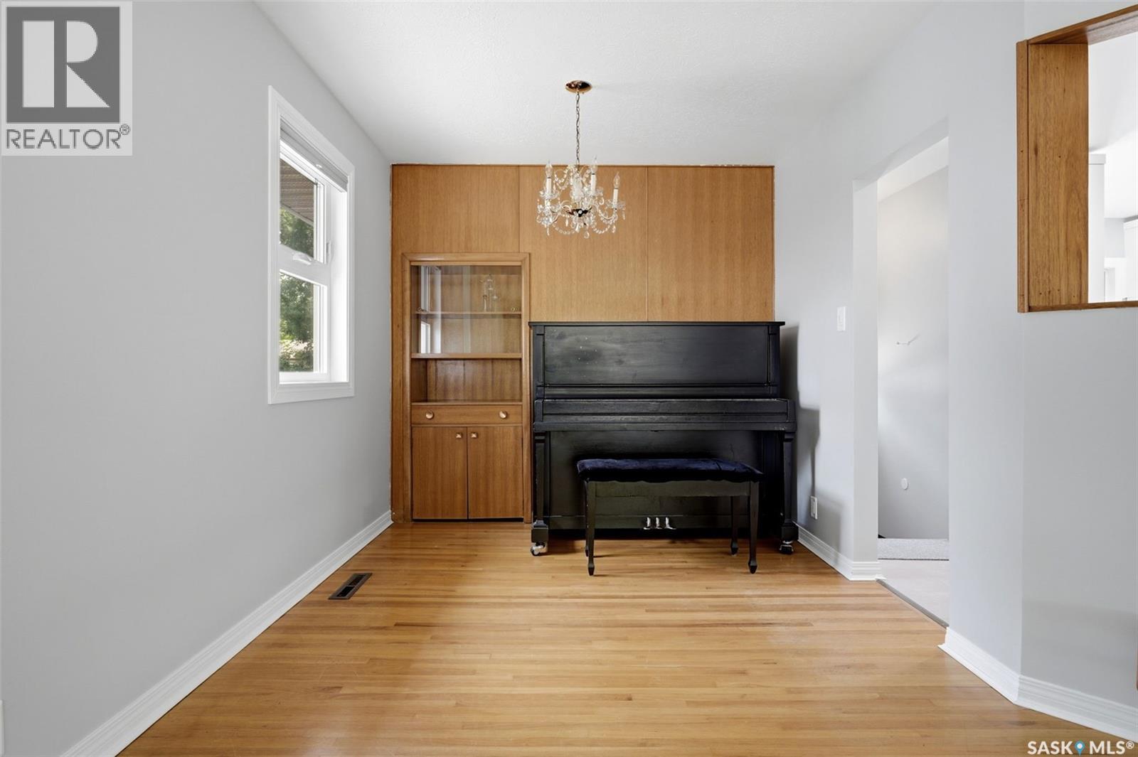 1631 MacPherson AVENUE - Image 8