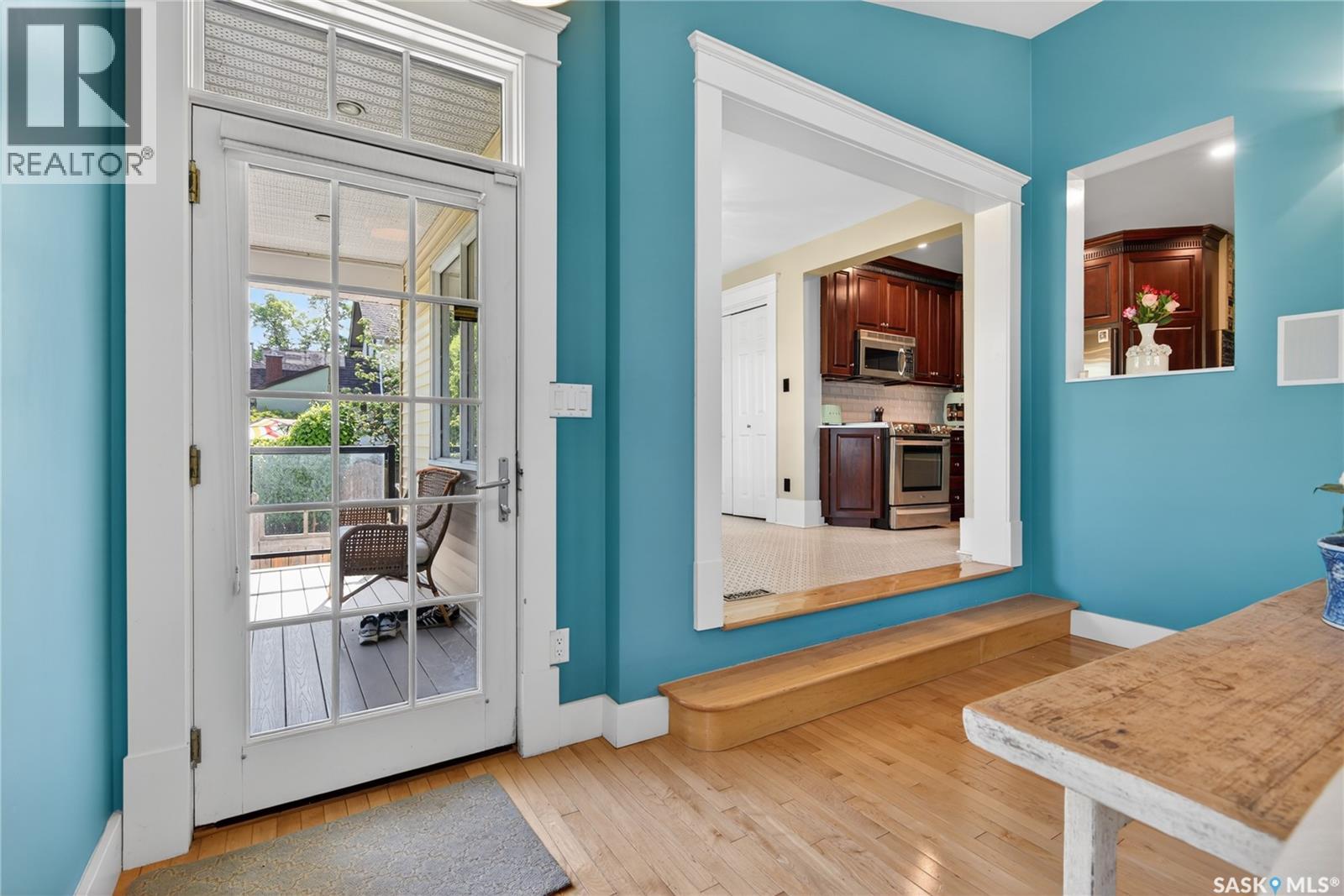 2718 Regina AVENUE - 20
