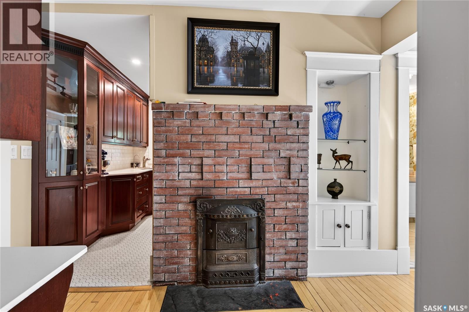 2718 Regina AVENUE - 26