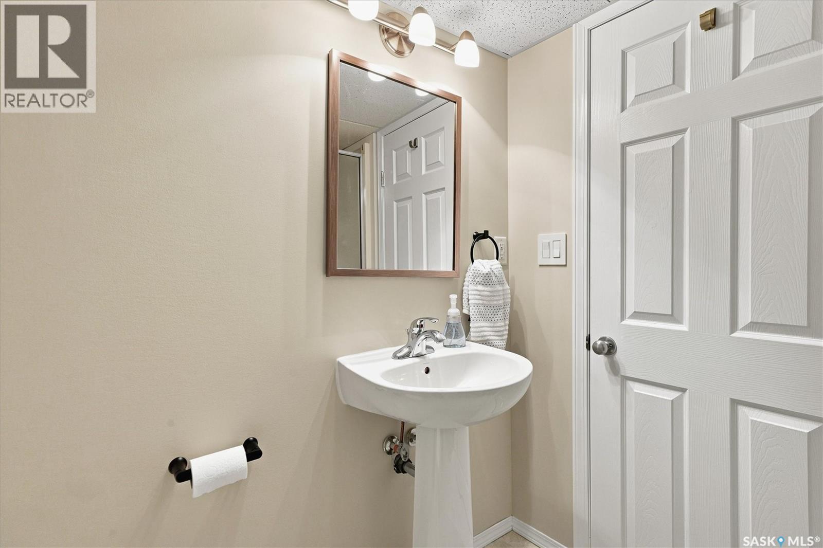 3834 Balfour PLACE - 57