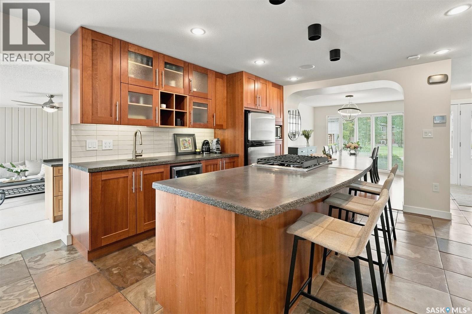3834 Balfour PLACE - 6