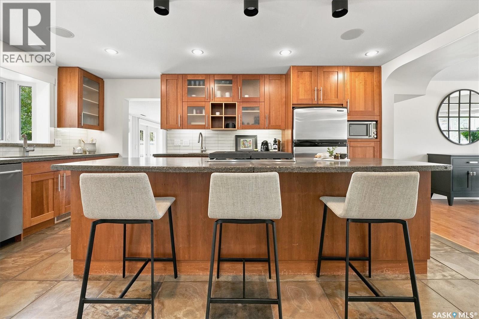 3834 Balfour PLACE - 7