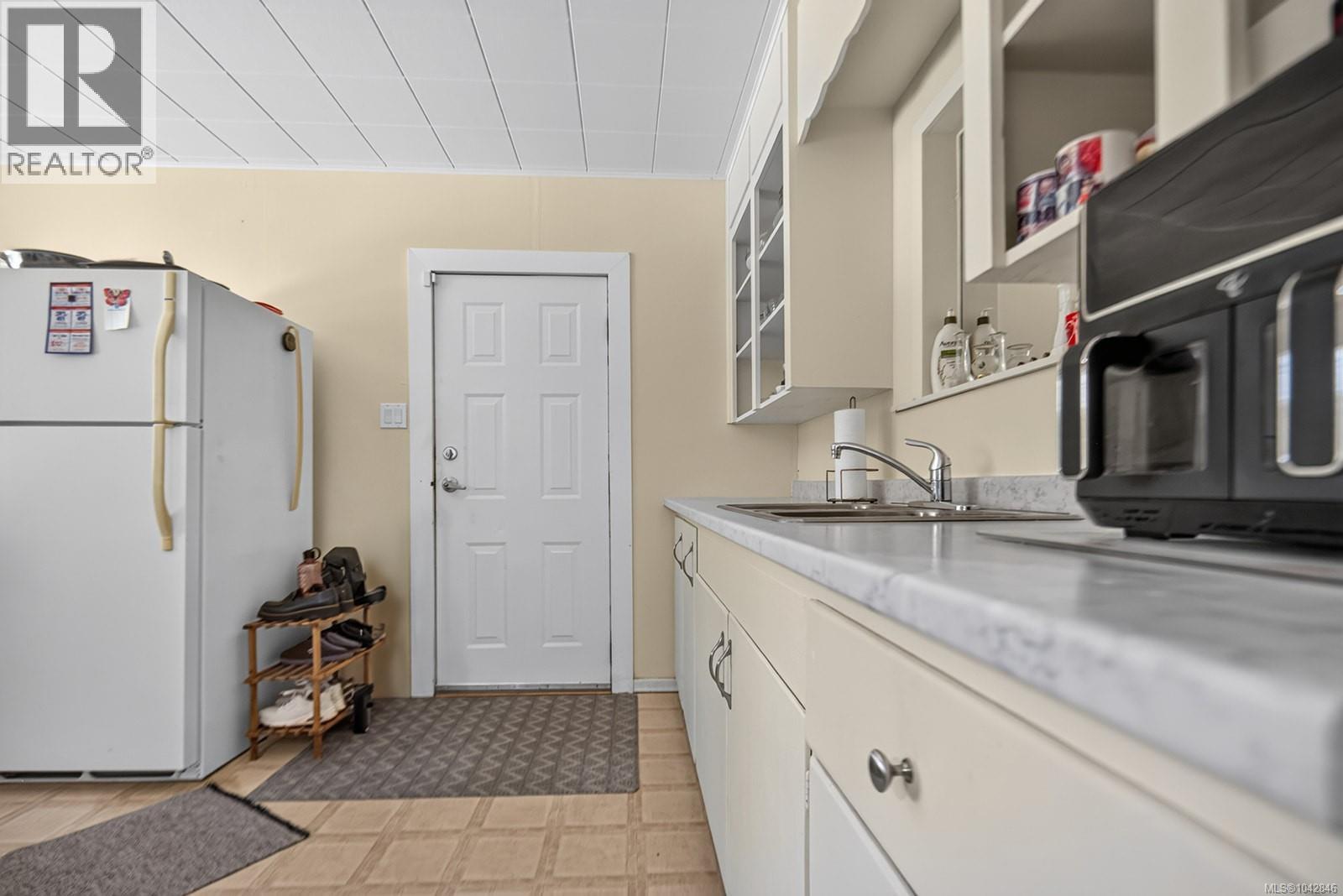 5280 Koksilah Rd - 16