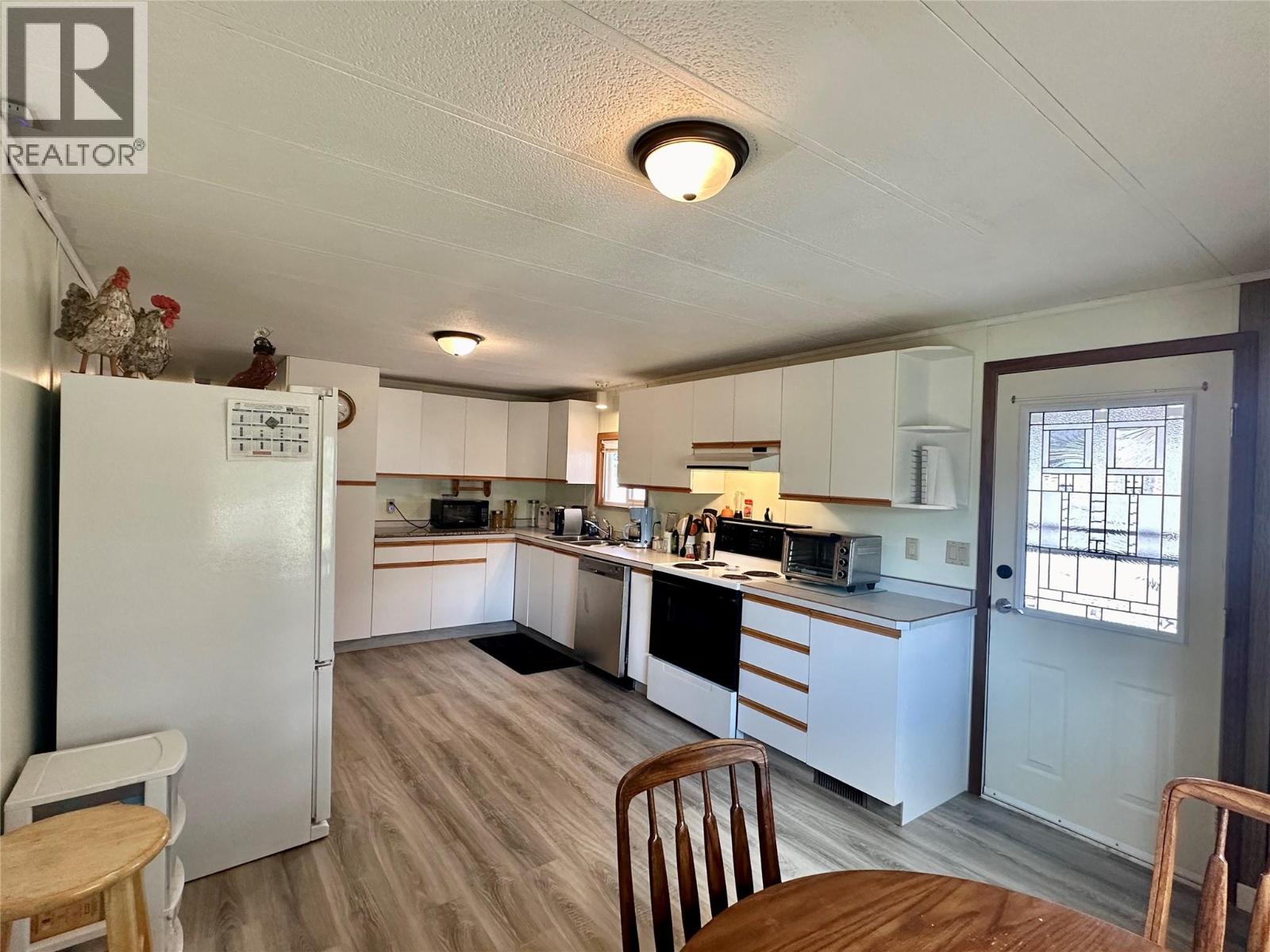 #D30 4505 MCLEAN CREEK Road - 11