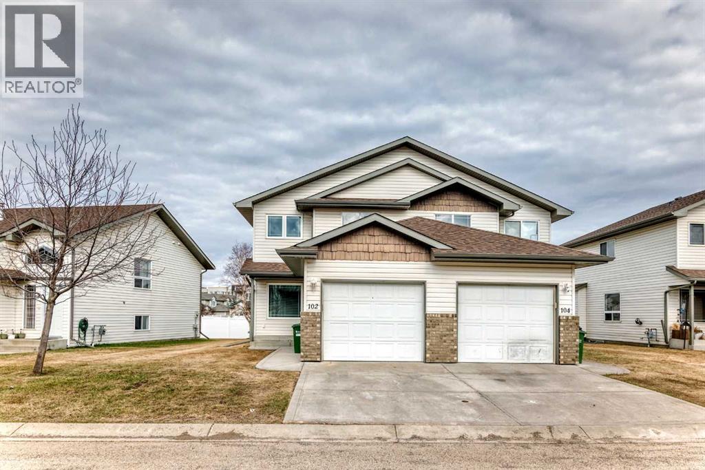 #102 6220 Orr Drive - 40