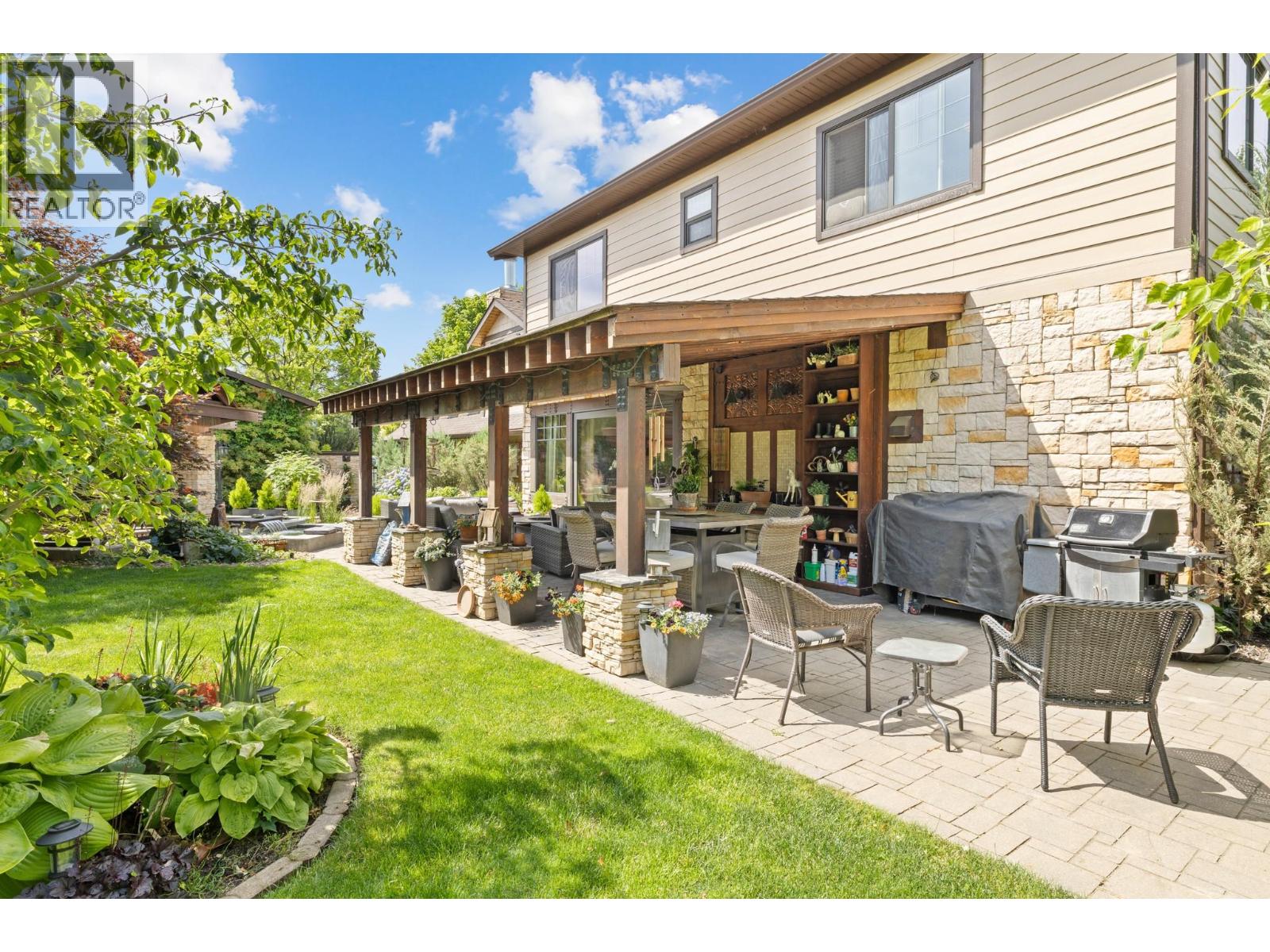 1052 Webster Road - 16