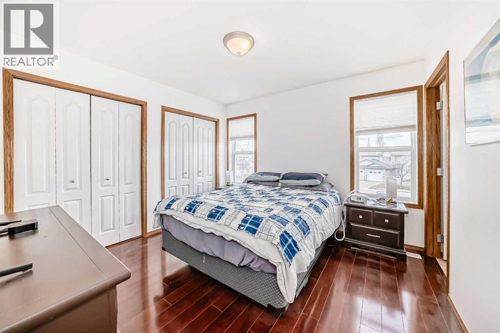 #102 6220 Orr Drive - 19