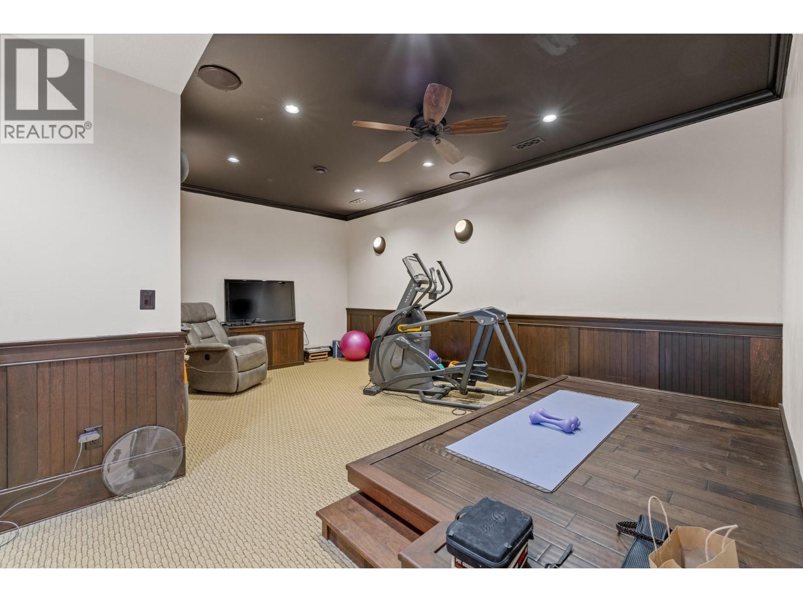 1052 Webster Road - 36
