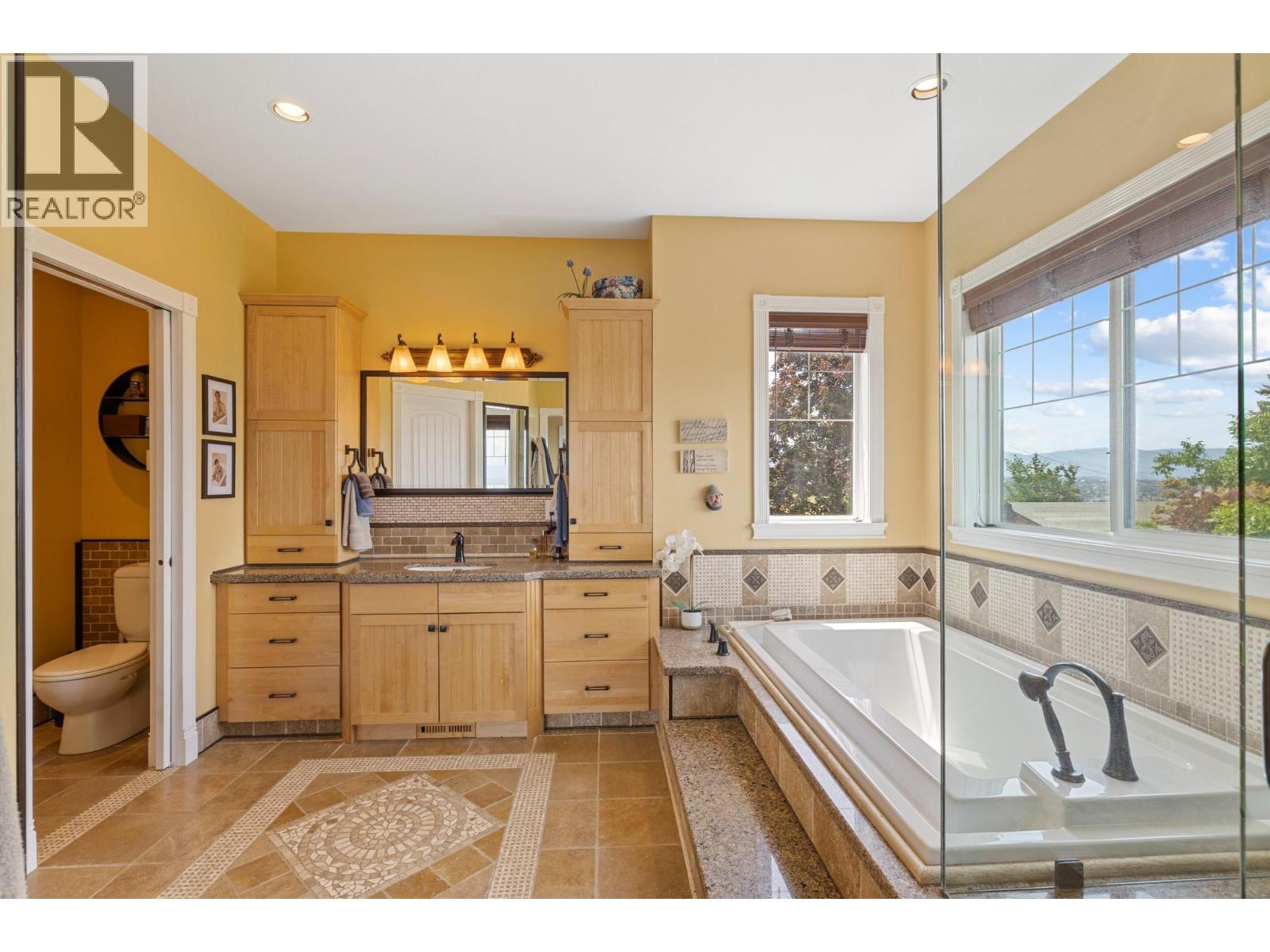 1052 Webster Road - 38