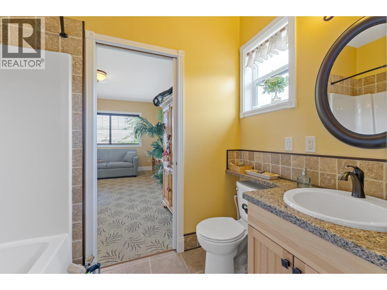 1052 Webster Road - 40