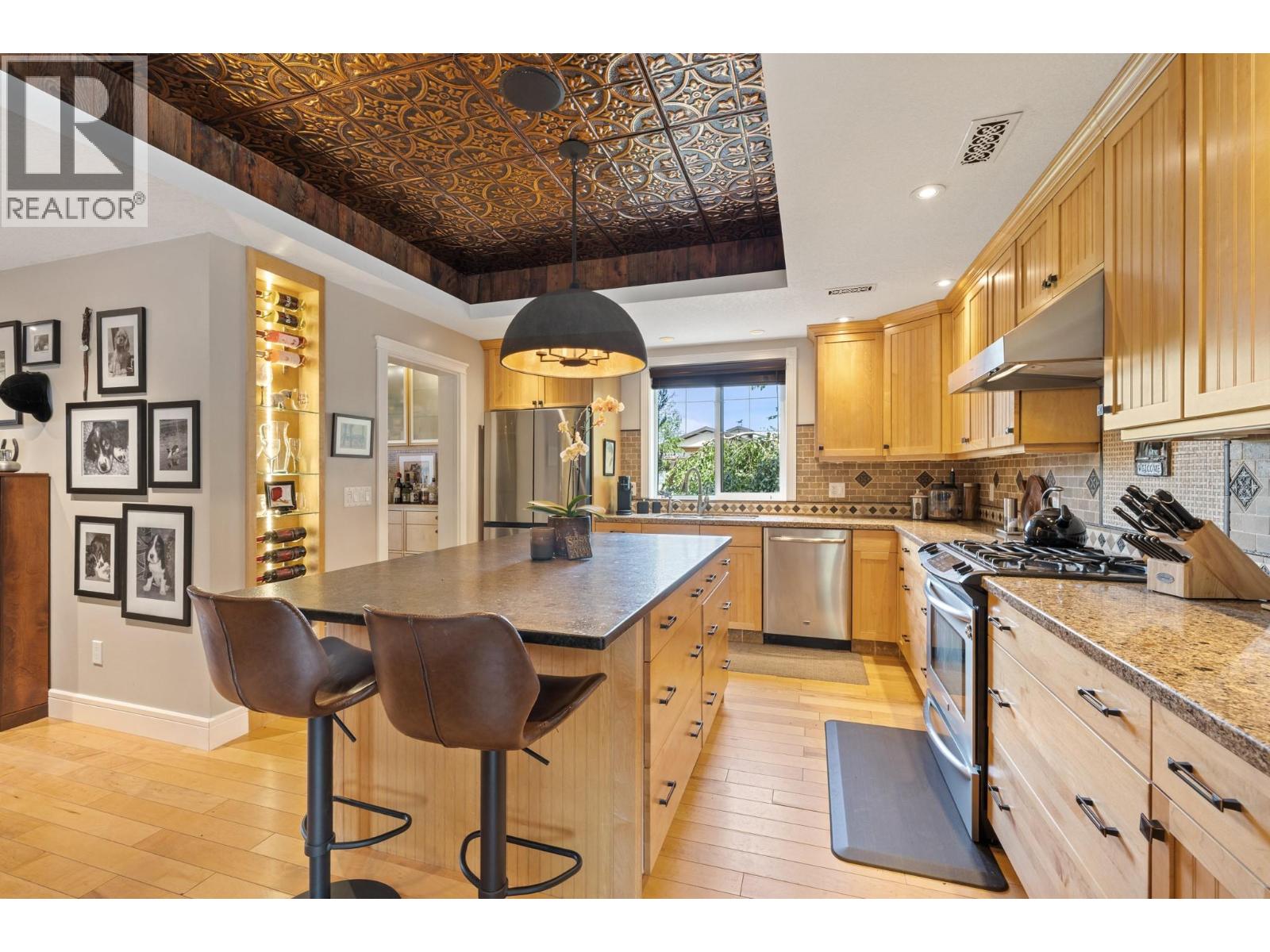 1052 Webster Road - 31