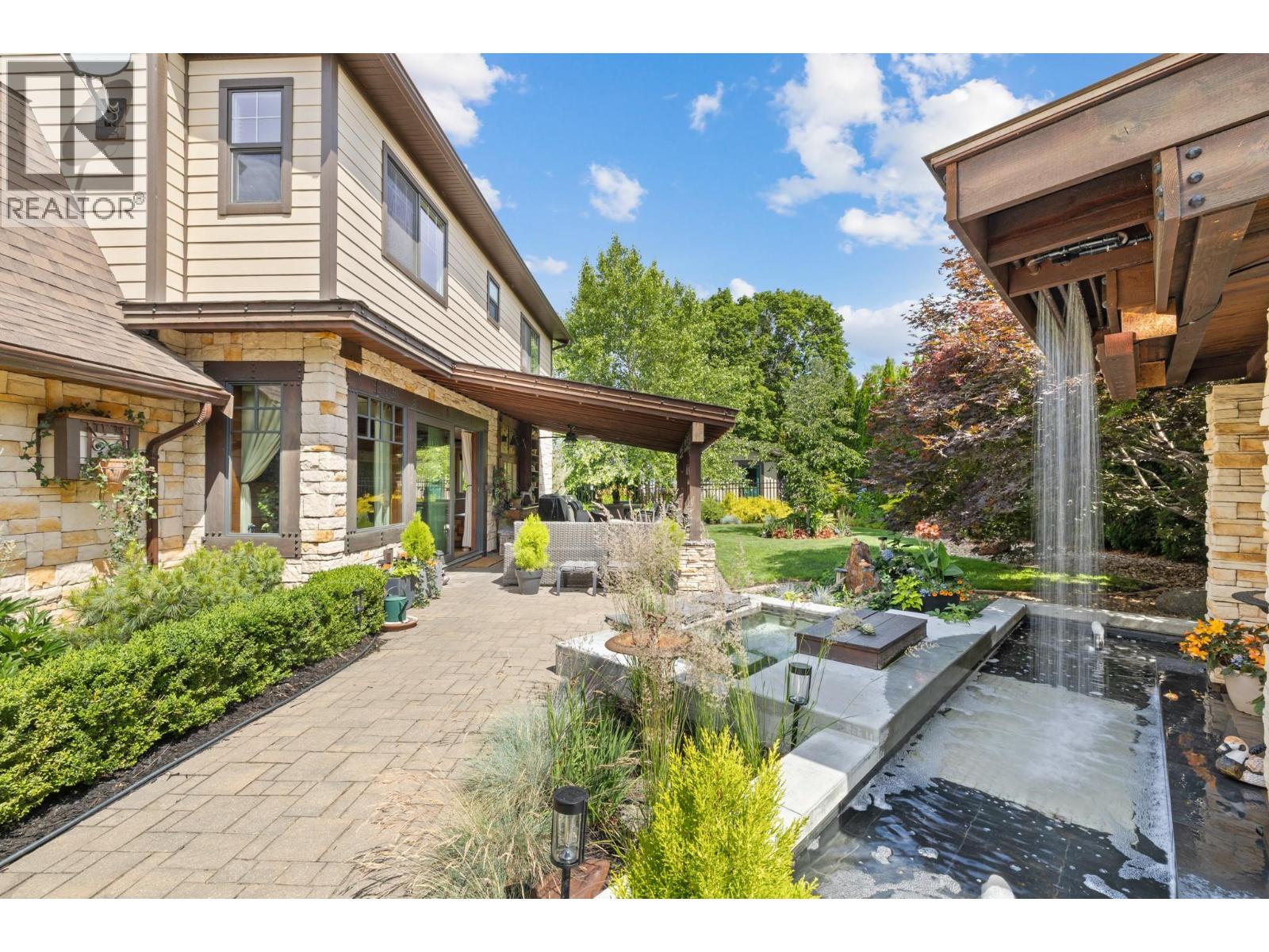 1052 Webster Road - 17