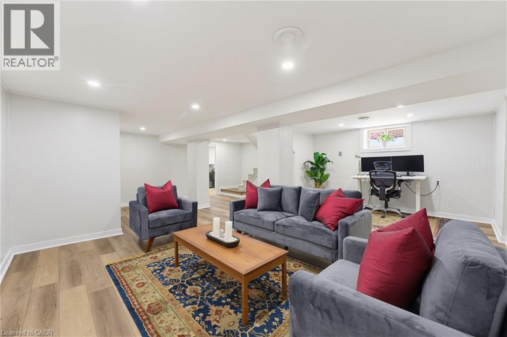 282 EAST 13TH Street - 17
