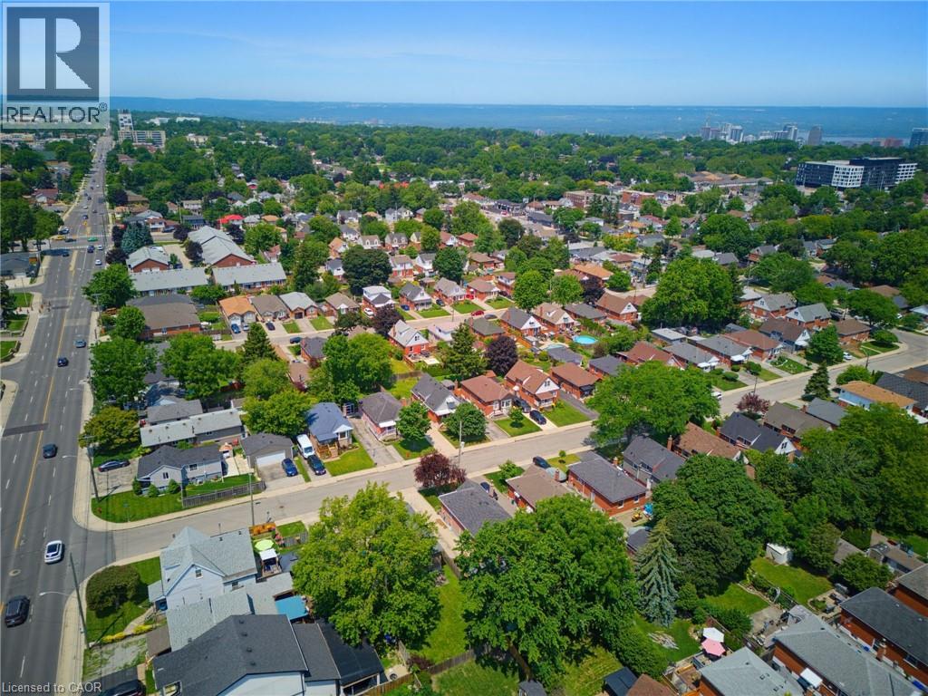 282 EAST 13TH Street - 32