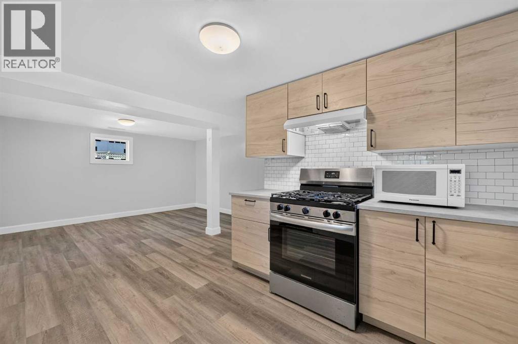 1212 Bantry Street NE - 19