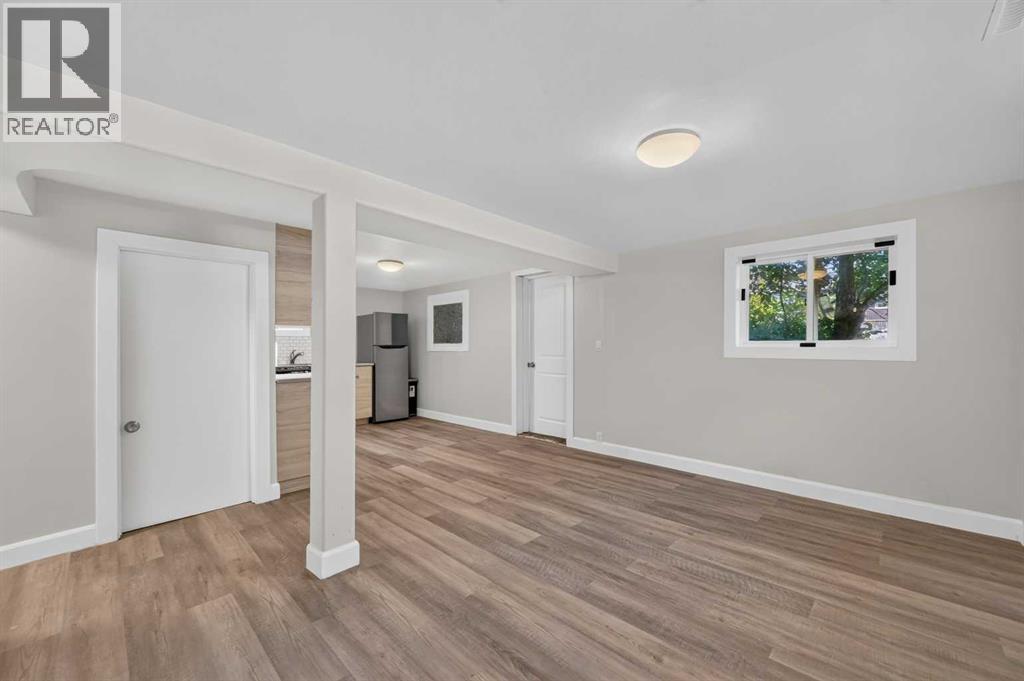 1212 Bantry Street NE - 13