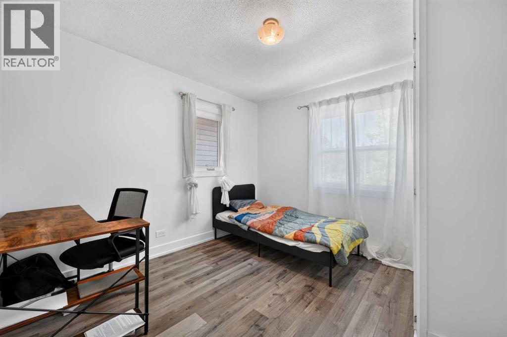 1212 Bantry Street NE - 11