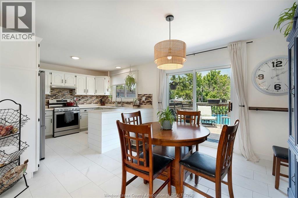 387 REAUME ROAD - 12