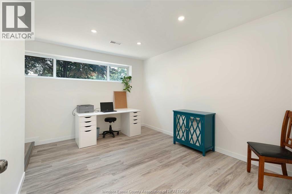 387 REAUME ROAD - 19