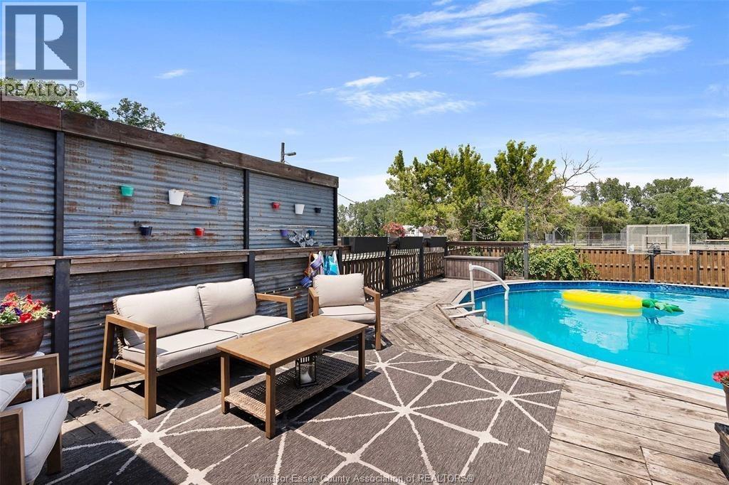 387 REAUME ROAD - 32