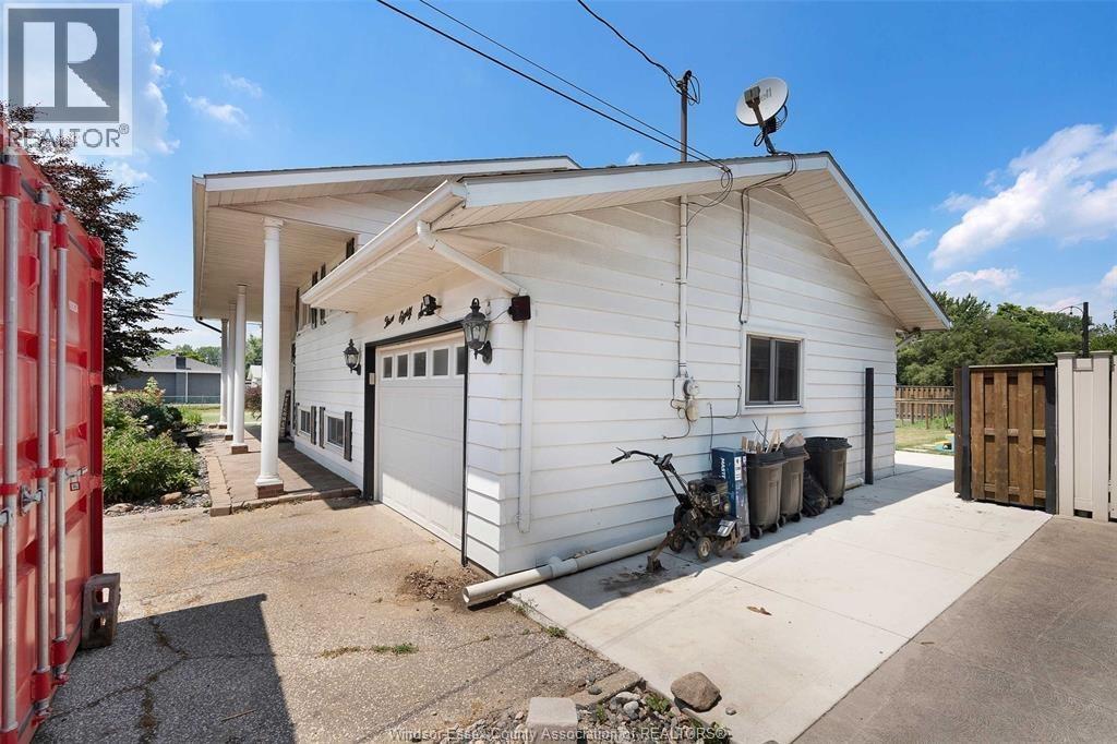 387 REAUME ROAD - 5
