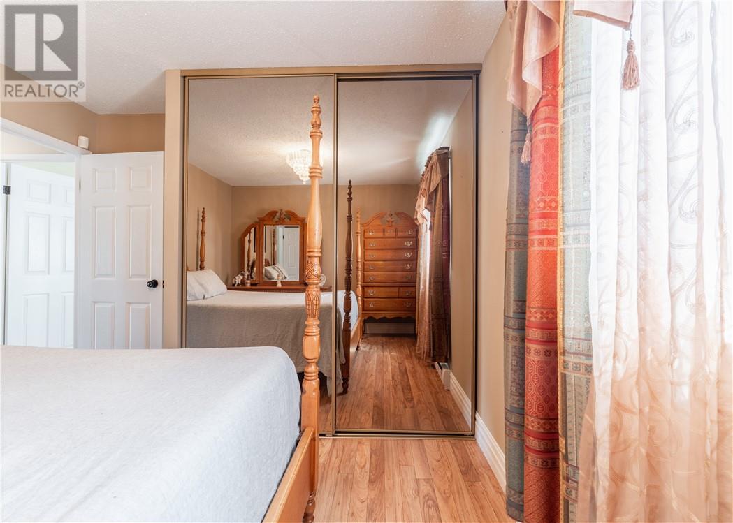1001 Woodbine Avenue - 11