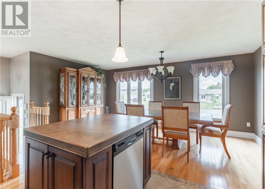 1001 Woodbine Avenue - 2