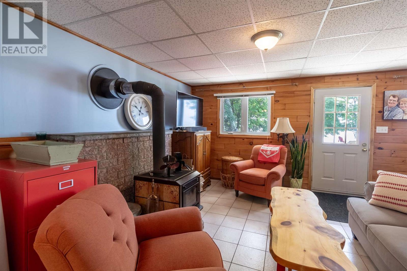 279 Nils Bay RD - 26