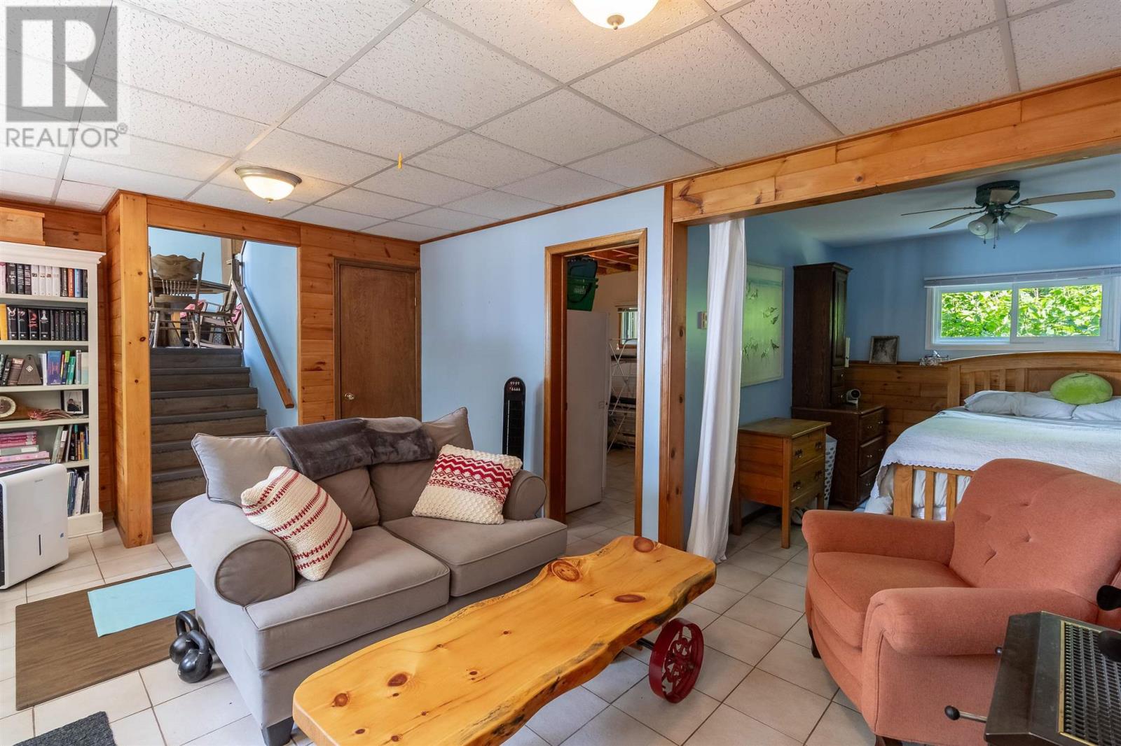 279 Nils Bay RD - 27