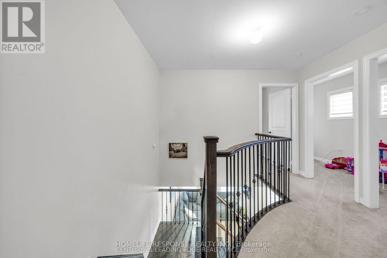 5 GOOSEMAN CRESCENT - 21