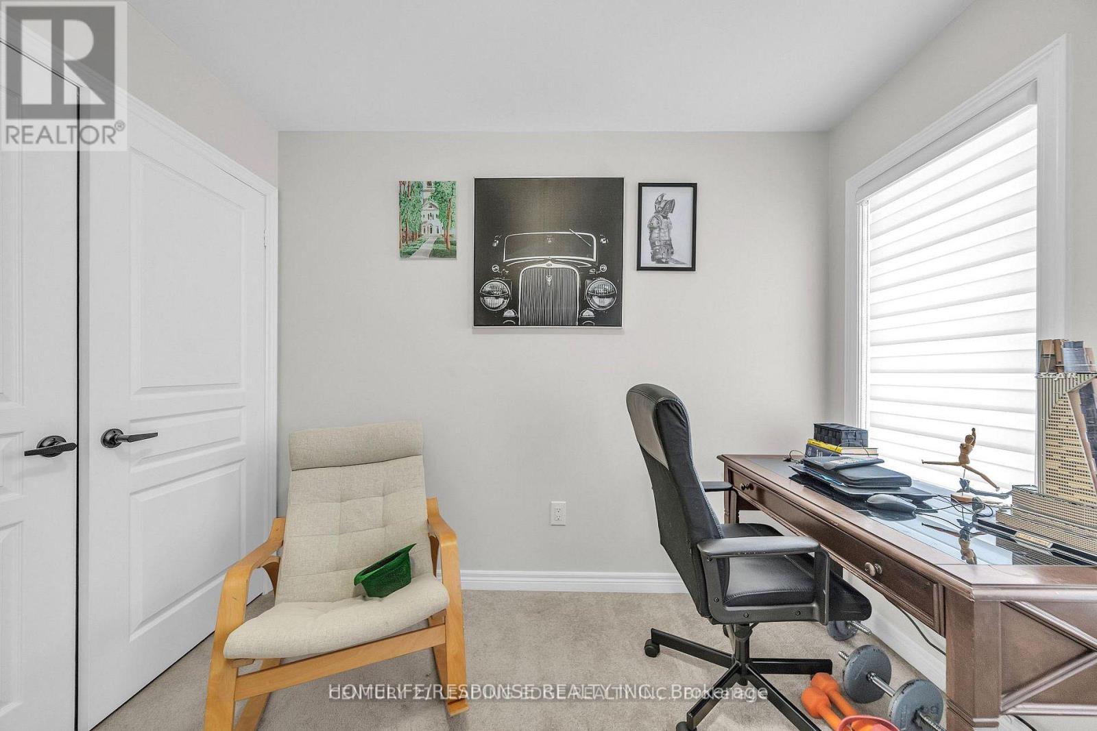 5 GOOSEMAN CRESCENT - 32