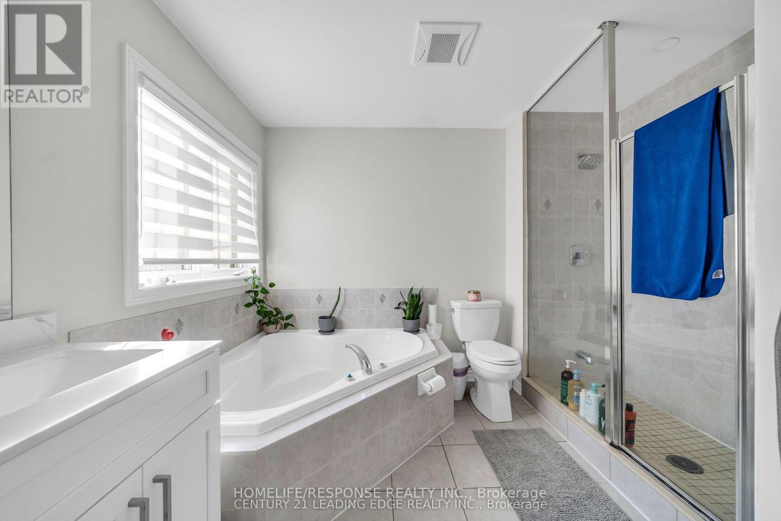 5 GOOSEMAN CRESCENT - 25