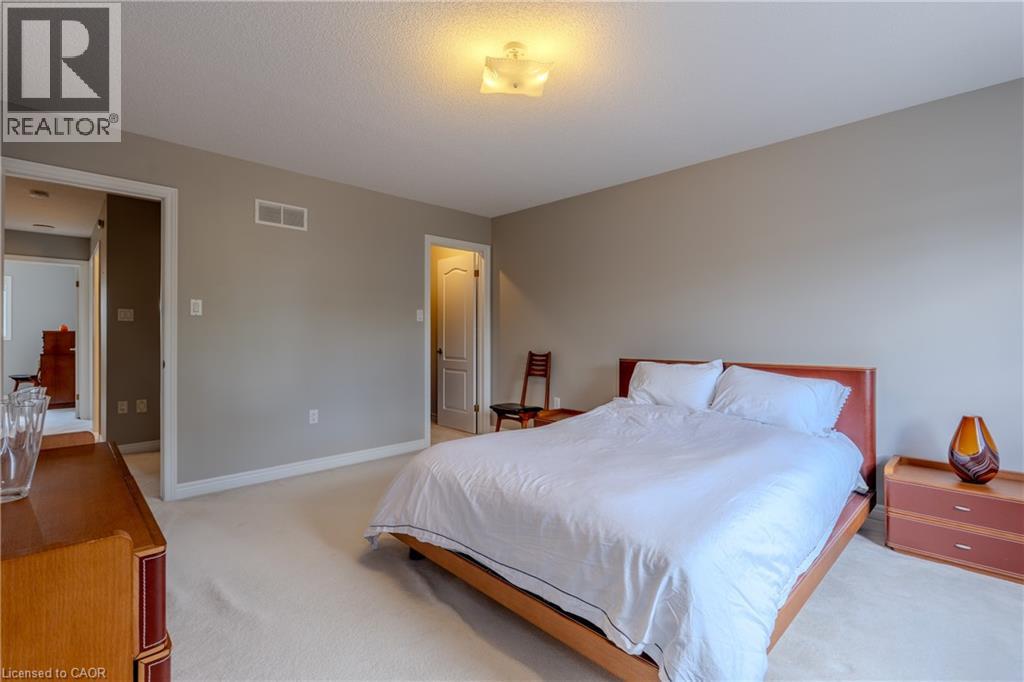 26 OLIVIA Place - Image 17