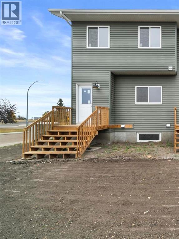 7311B 44B Avenue - 22