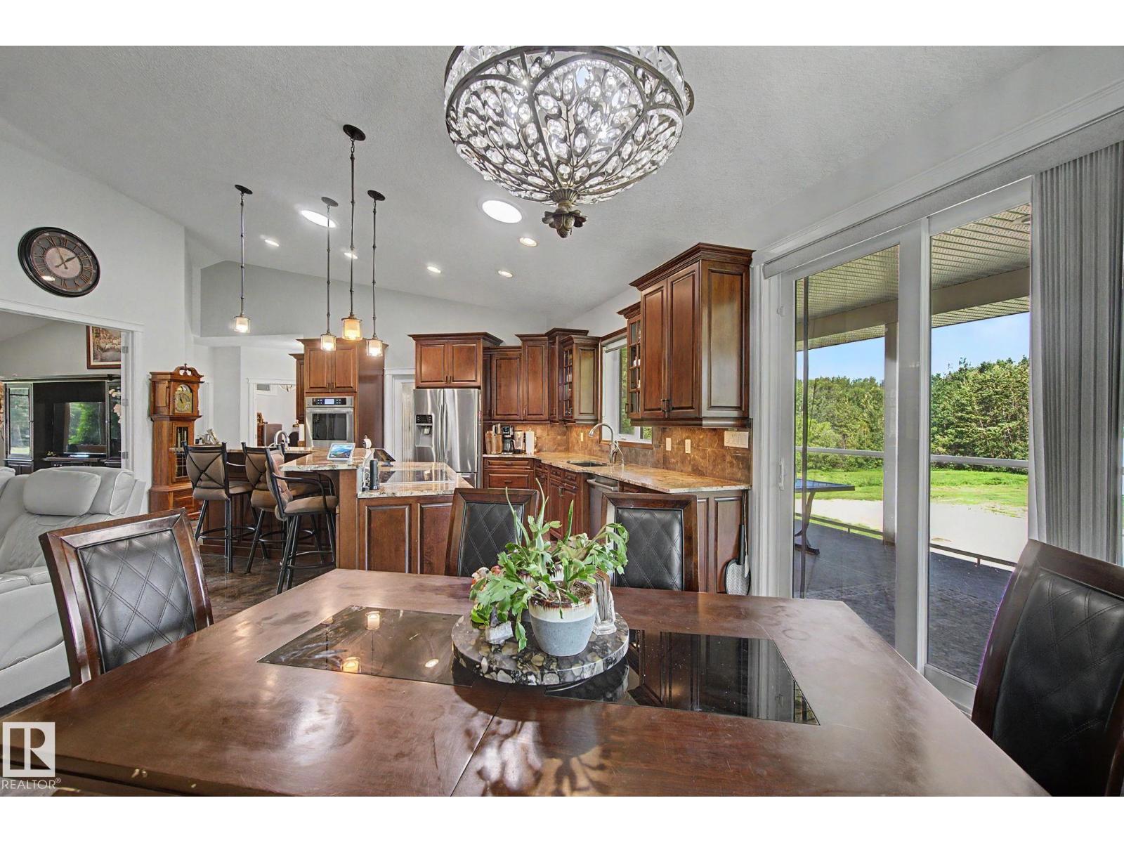 2012 PARKLAND DR - 18