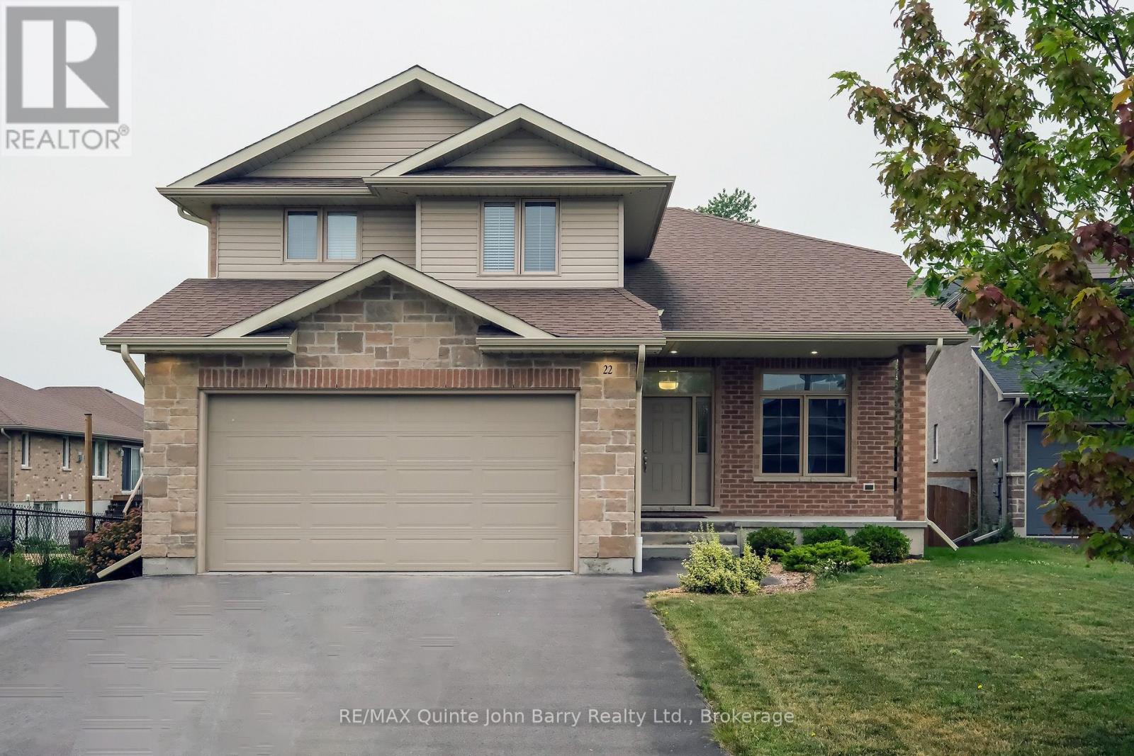 22 GRANBY COURT - 1
