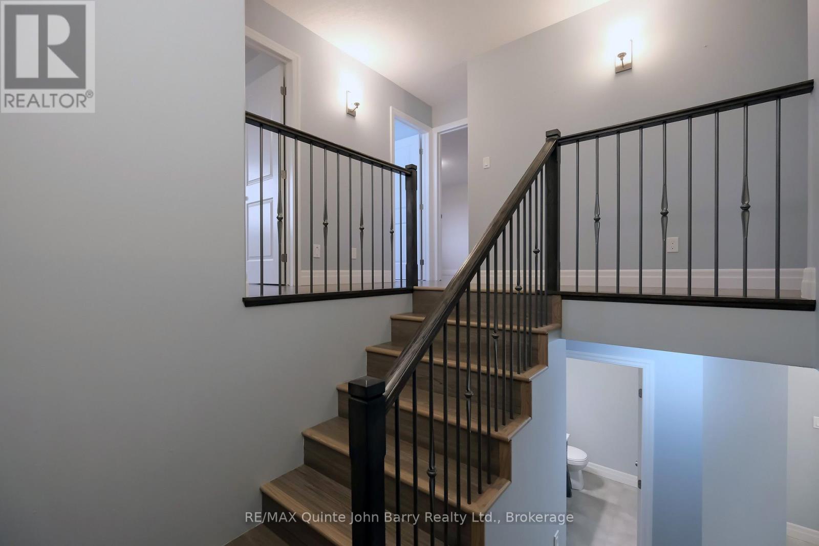 22 GRANBY COURT - 20